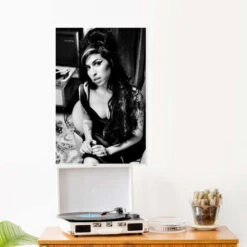 Amy Winehouse Backstage Celebrity Collection Plakat 20 X 30 Cm Billedramme 9 Amy Winehouse Backstage Celebrity Collection Plakat 20 X 30 Cm Billedramme -POSTERLOUNGE Salg 699632 poster room music and dance l
