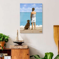 Kvinde Og Hund På Stranden Sarah Morrissette Galleritryk 20 X 30 Cm Billedramme -POSTERLOUNGE Salg 722667 gallery print room nautical l