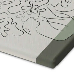 Vase Of Flowers On Sage Green Pictufy Studio Lærredsbillede 20 X 30 Cm Billedramme -POSTERLOUNGE Salg 753588 canvas empCorner l