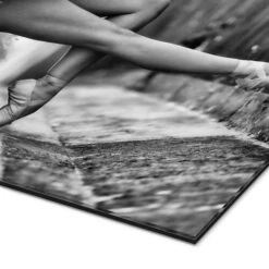 Ballet Dancer On A Wall Galleritryk 20 X 30 Cm Billedramme -POSTERLOUNGE Salg 753651 gallery print empCorner l